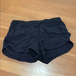 black ivivva shorts